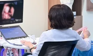 Mẹ bầu nghén nhiều có ảnh hưởng thai nhi không?